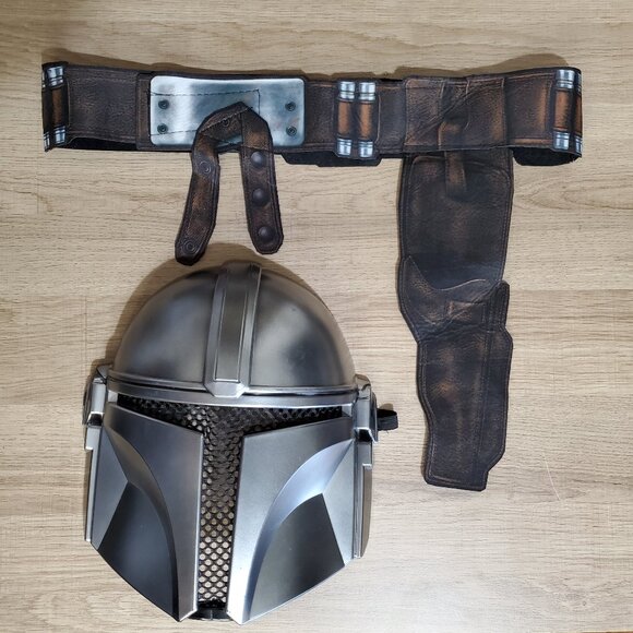 Star Wars The Mandalorian Costume Youth Size Large - Picture 9 of 9